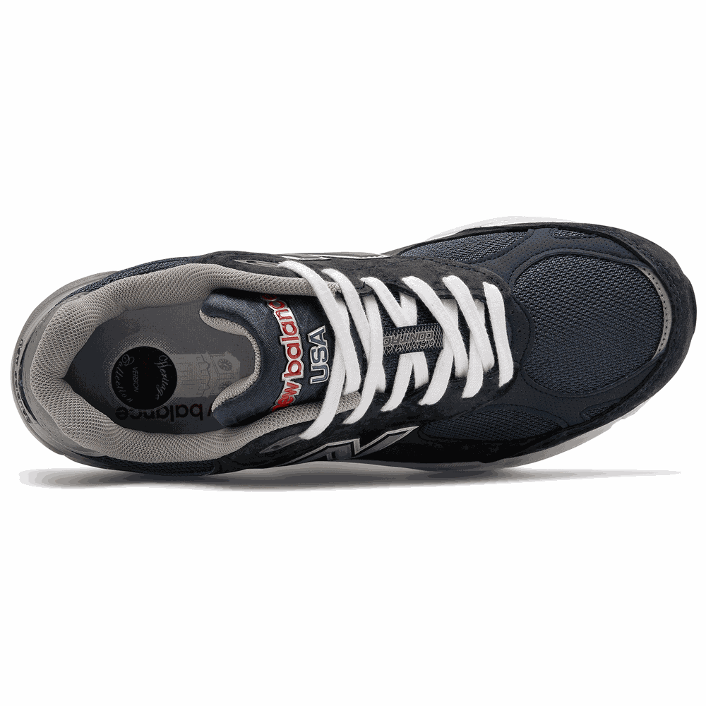 New Balance M990NB3