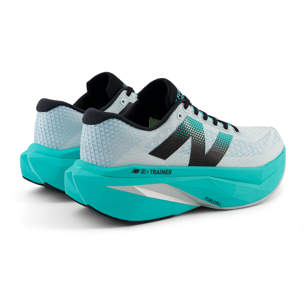 Boty na běhání New Balance FuelCell SuperComp Trainer v3 MRCXLW4 – modré