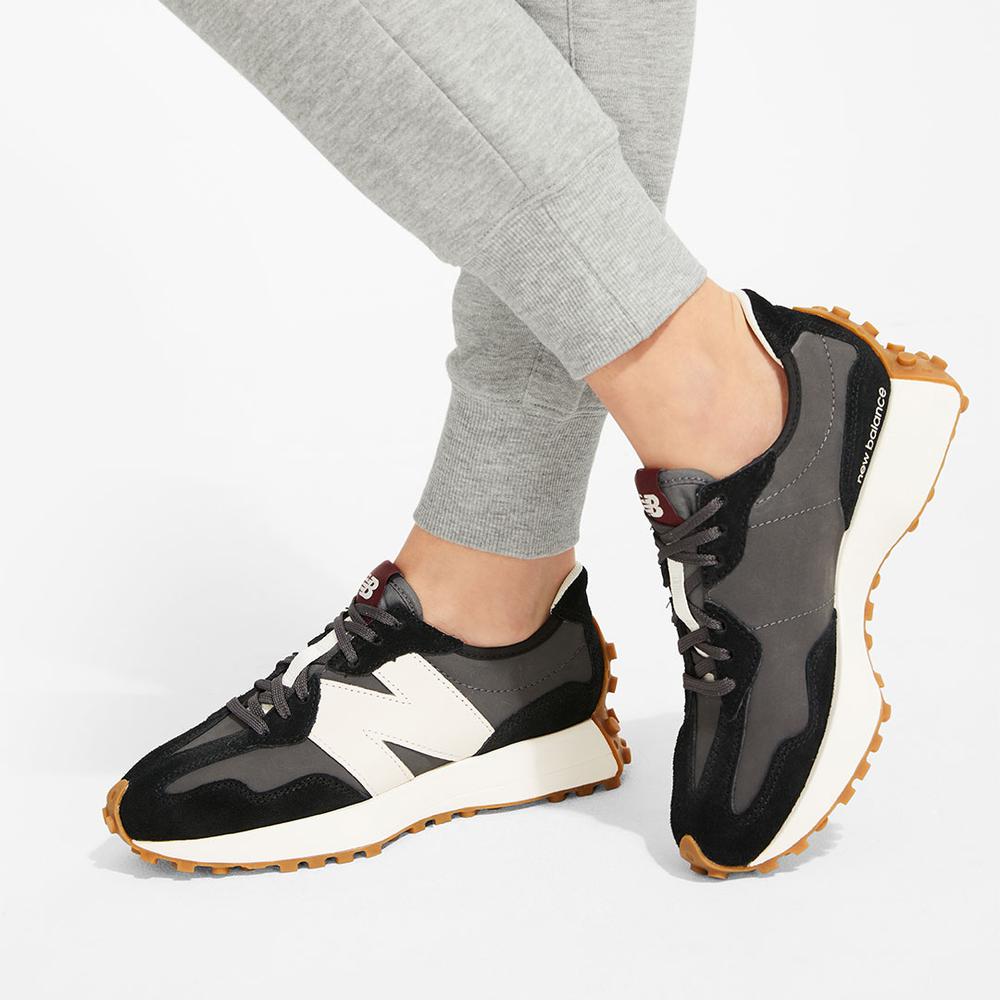 Dámské boty New Balance WS327KC – černé