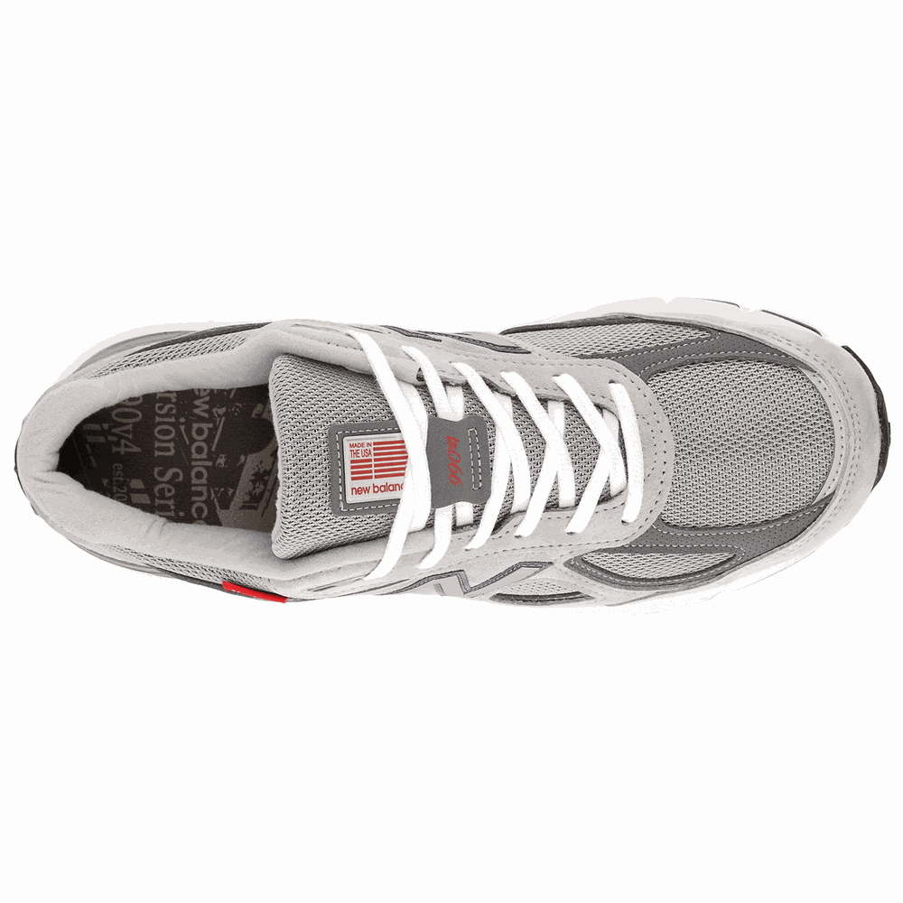 New Balance M990VS4