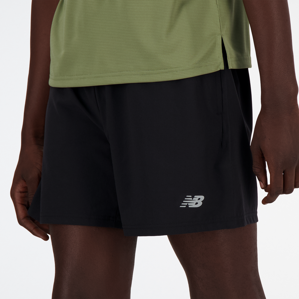 Pánské šortky New Balance MS41230BK – černé