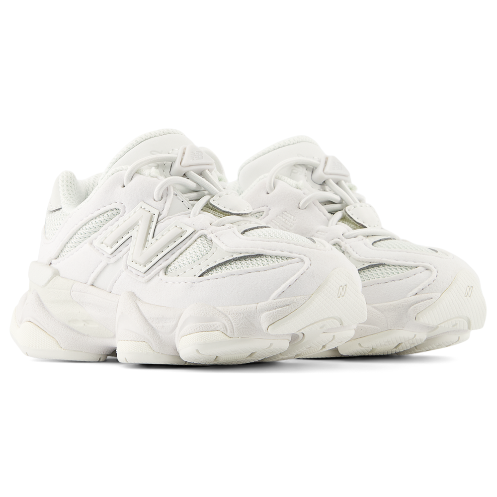 Dětské boty New Balance IV9060LL –  bílé
