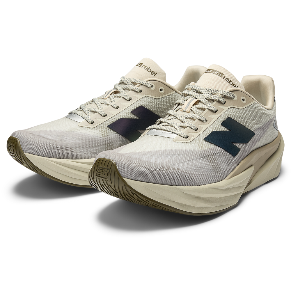 Pánské boty New Balance FuelCell Rebel v5 MFCXPA5 – béžové