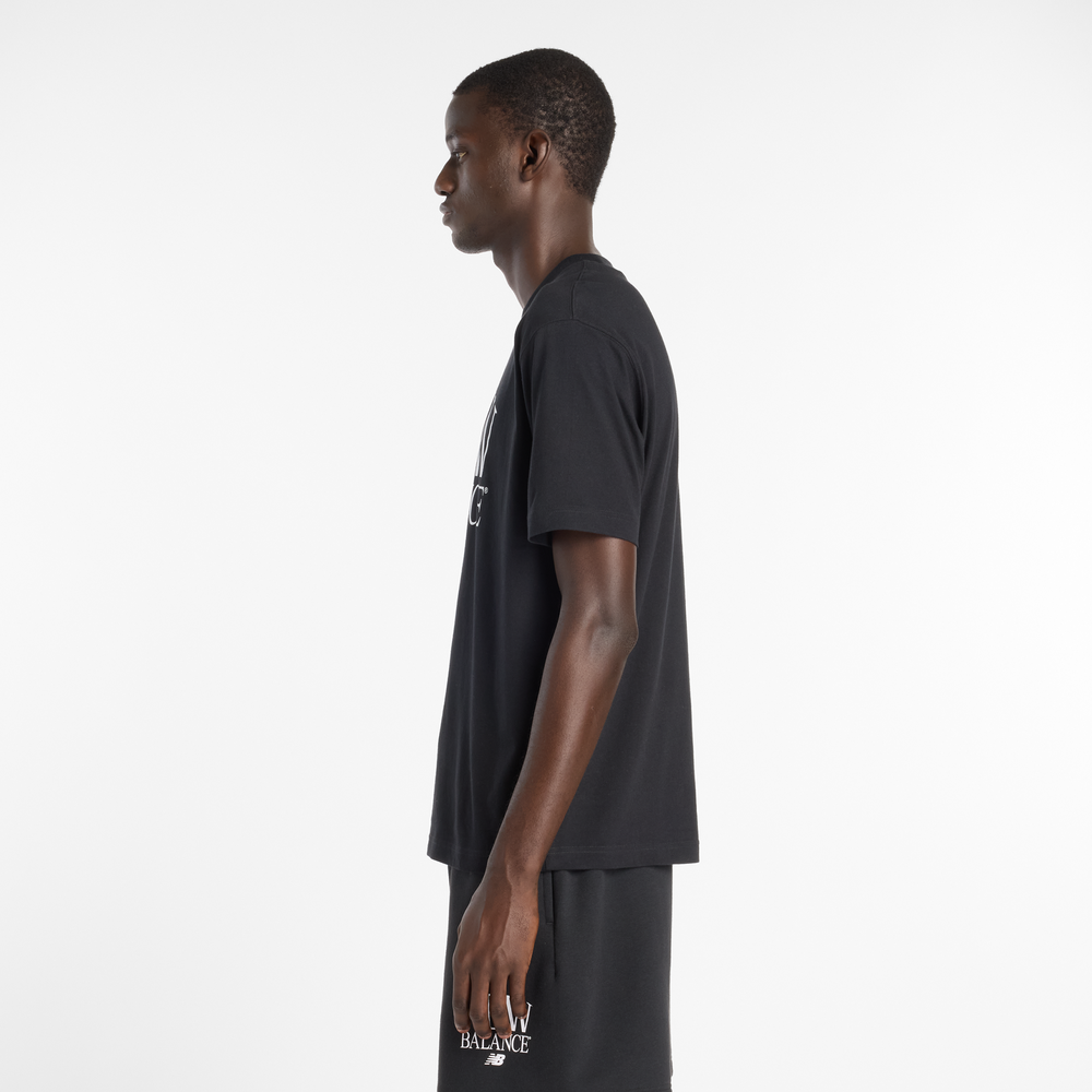 Pánské tričko New Balance Reimagined Graphic T-Shirt – černé