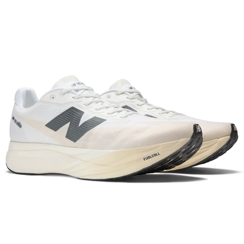 Boty na běhání New Balance FuelCell SC Elite V5 MRCELLD5 – bílé