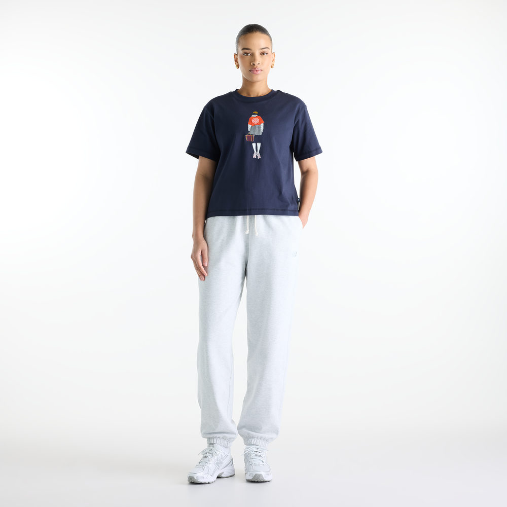 Dámské tričko New Balance Varsity Scholar – tmavomodrá