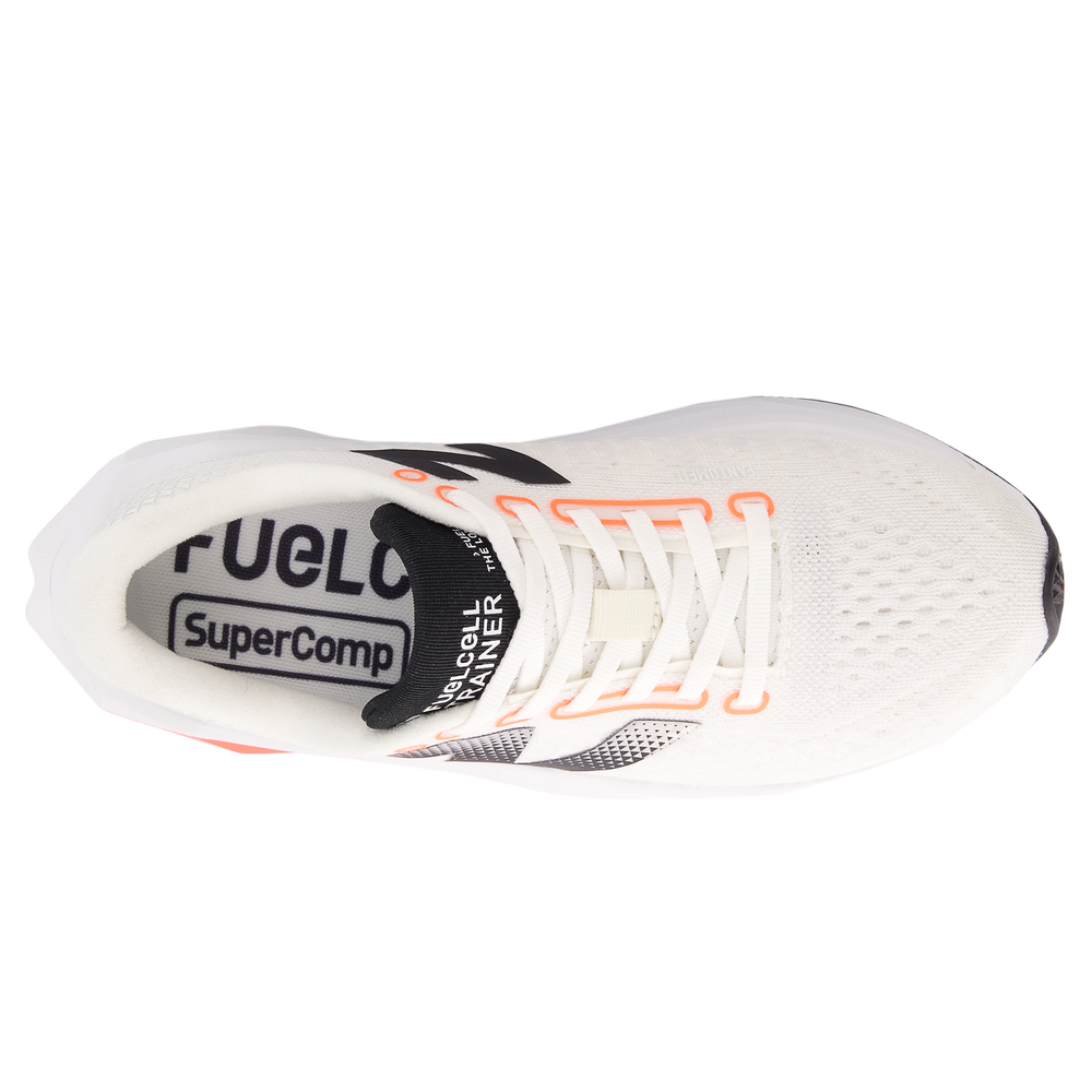Dámské boty New Balance FuelCell SuperComp Trainer v3 WRCXCS4 – bílé
