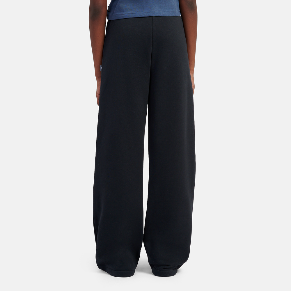 Dětské kalhoty New Balance LAKG0216BK – černé