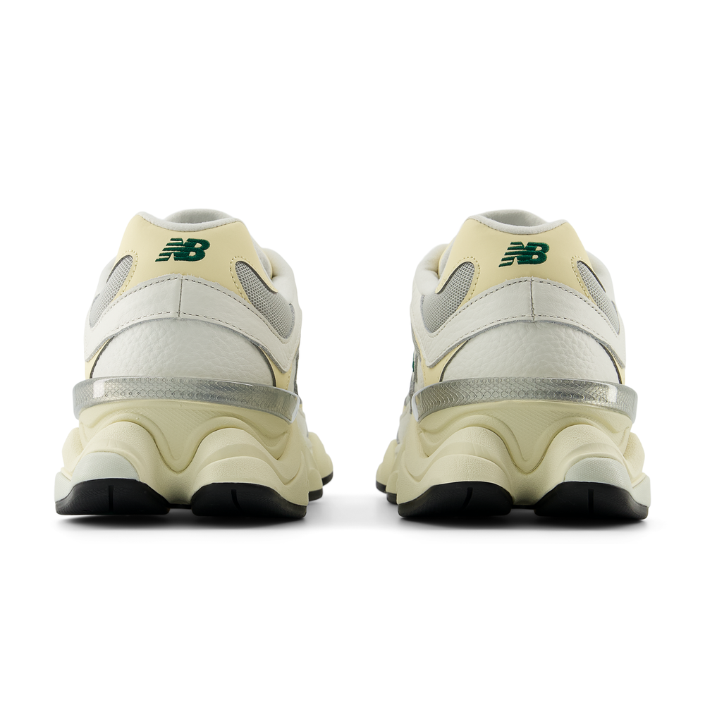 Unisex boty New Balance U9060ESE – bílé