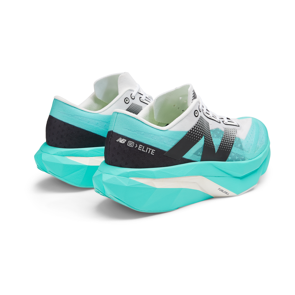 Boty na běhání New Balance FuelCell SC Elite V4 MRCELCT4 – modré