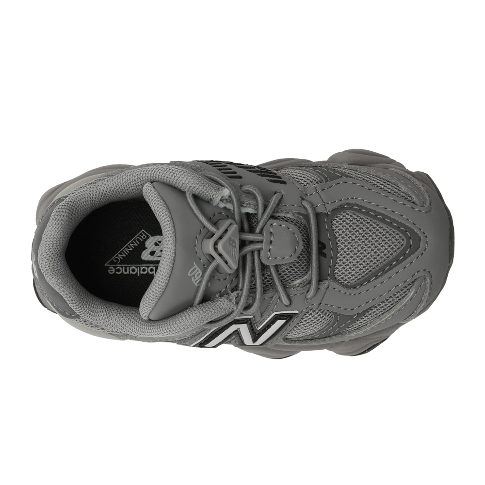 Dětské boty New Balance IV9060GB – šedé