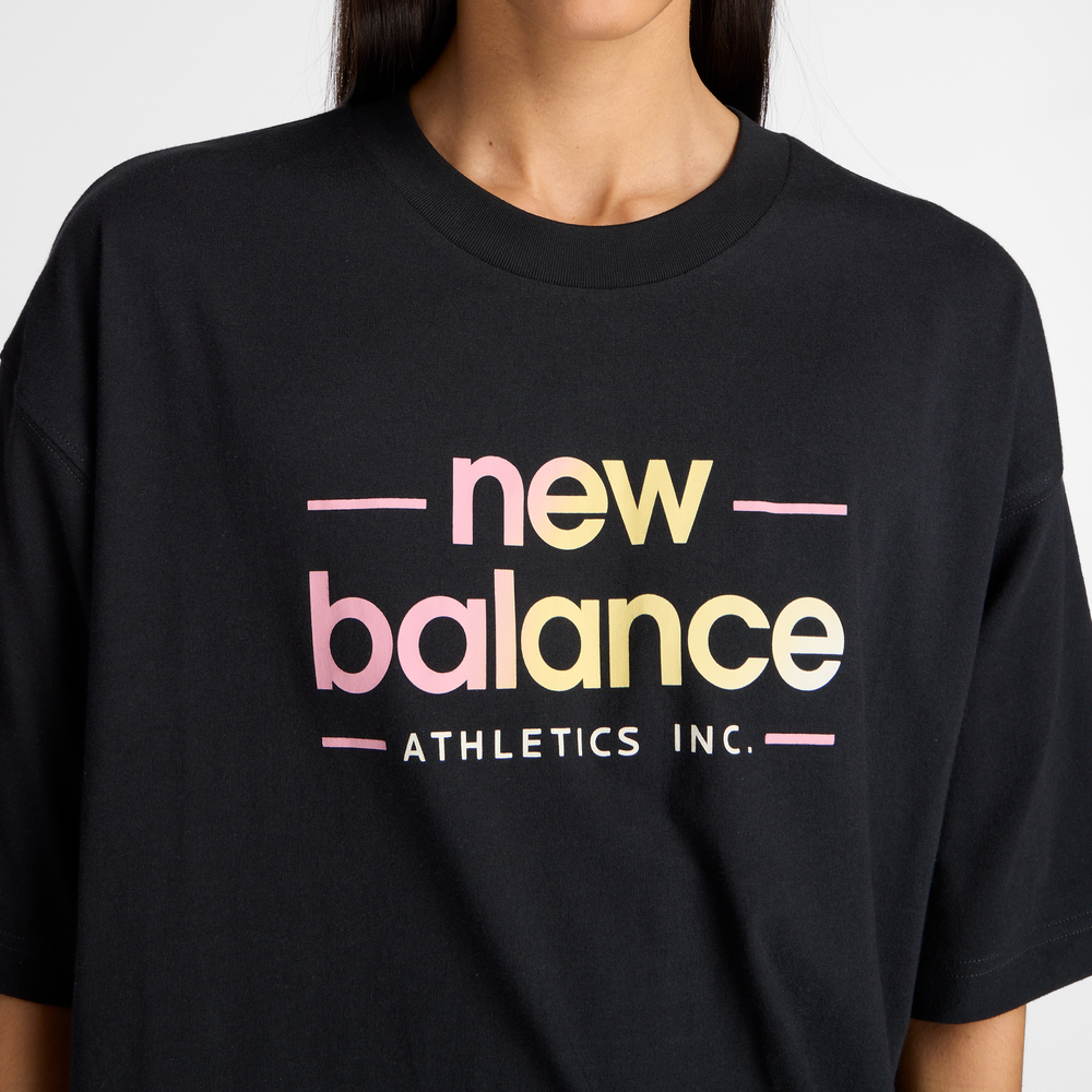 Dámské tričko New Balance WT53916BK – černé