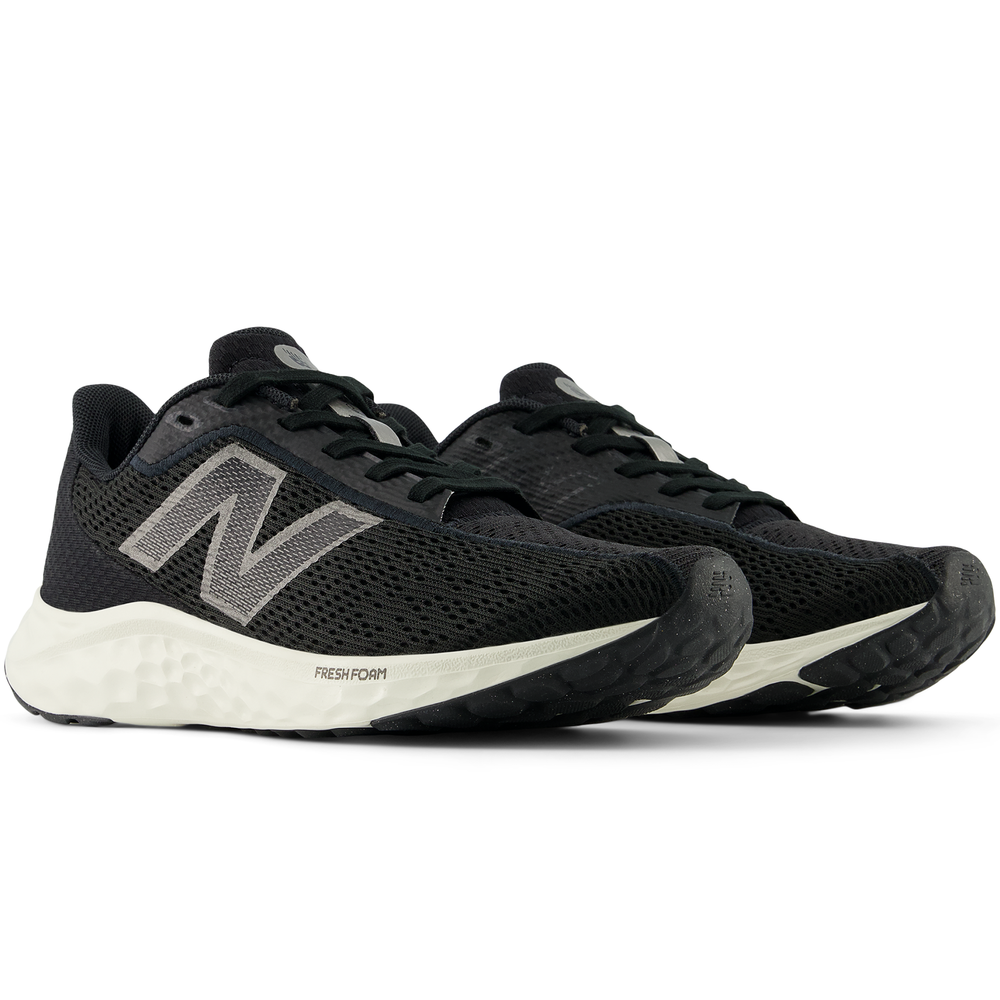 Dámské boty New Balance Fresh Foam Arishi v4 WARISYK4 – černé