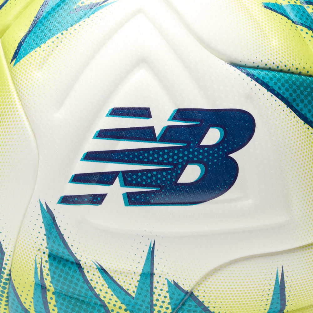 Míč New Balance Geodesa PRO FB23047GWG – bílé
