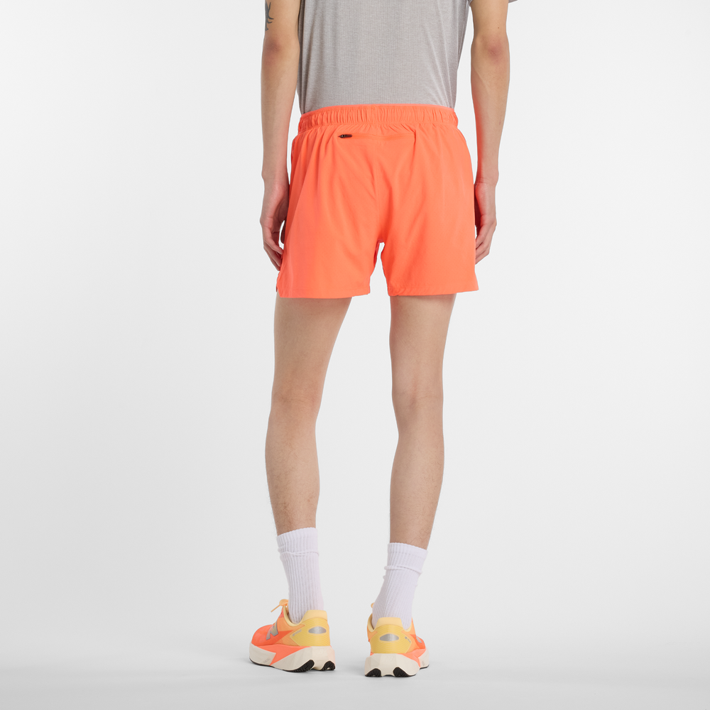 Pánské šortky New Balance MS41286AAE – oranžová