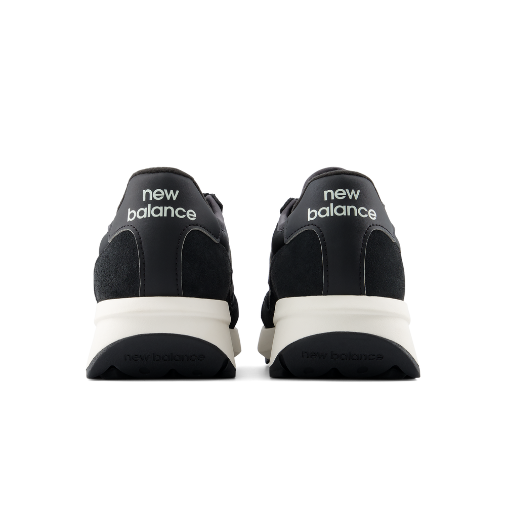 Dámské boty New Balance W327APA – černé