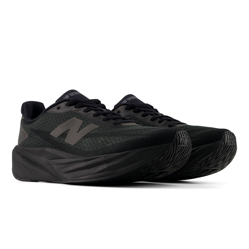 Pánské boty New Balance FuelCell Rebel v5 MFCX4WK – černé