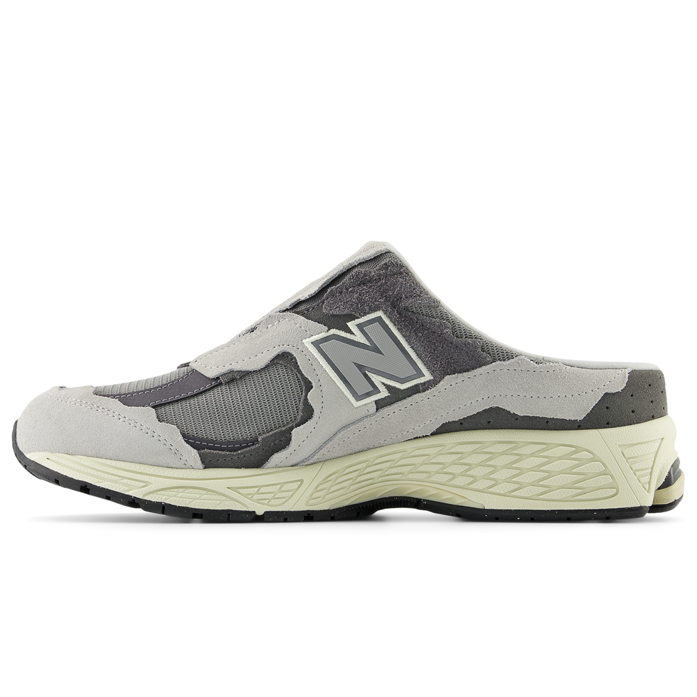 Unisex boty  New Balance M2002NA – šedé