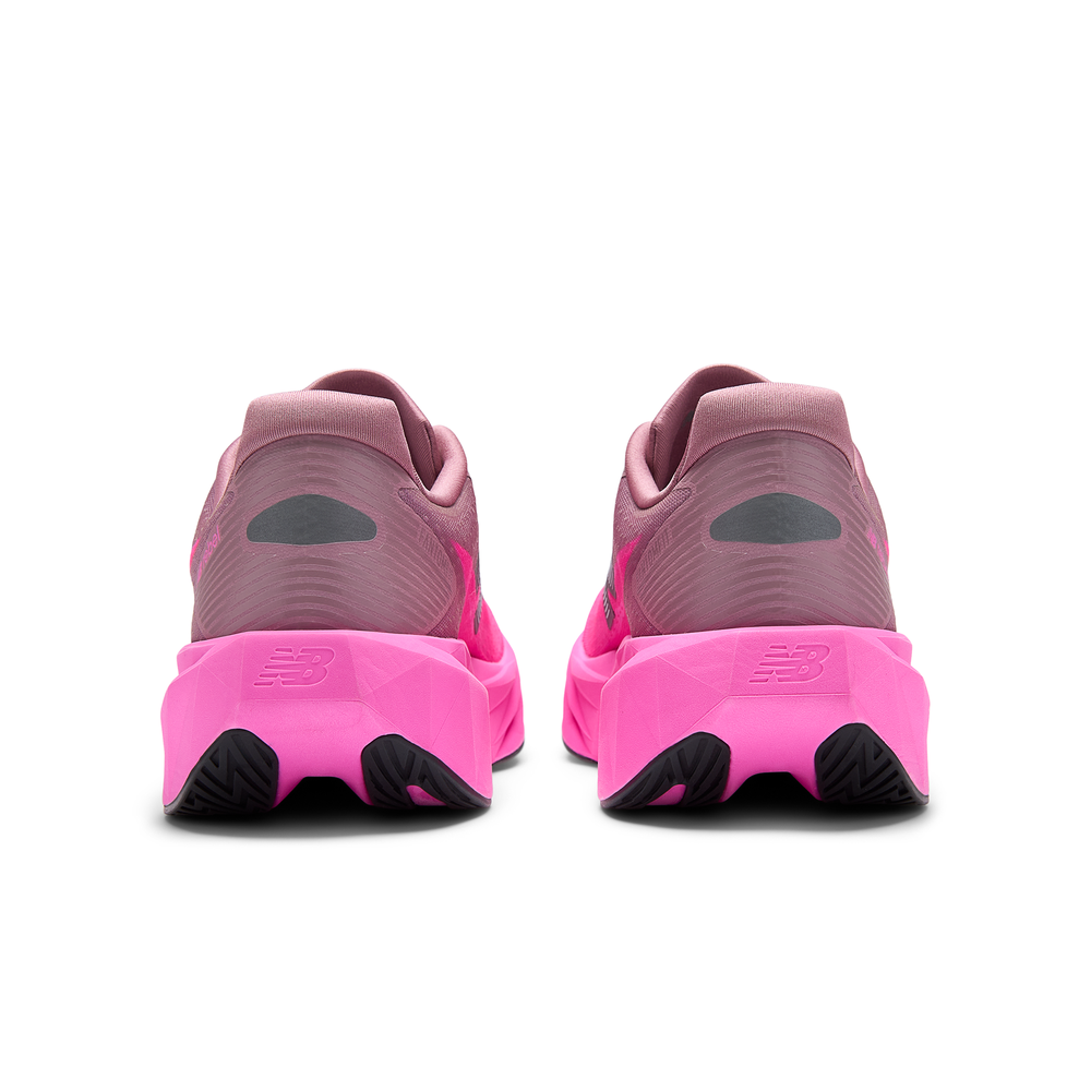 Pánské boty New Balance FuelCell Rebel v5 MFCX30X – růžové