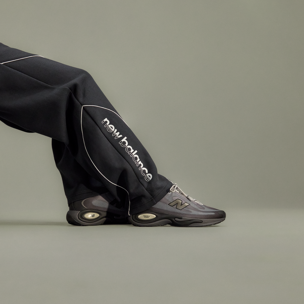 Pánské boty New Balance AC Runner MACR199J – šedé
