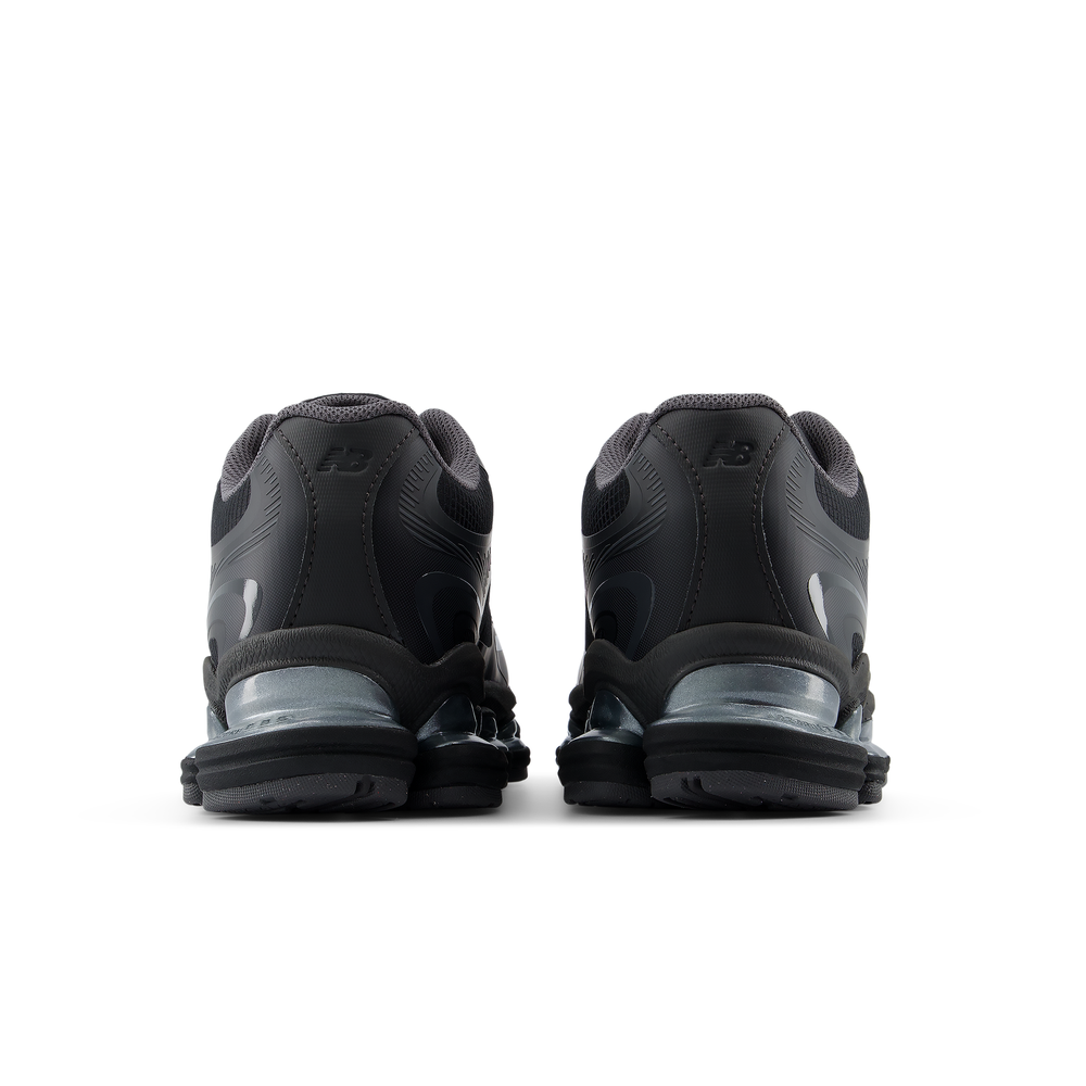 Unisex boty New Balance ABZORB U20004Y8 – černé