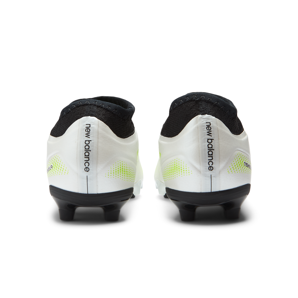 Dětské kopačky New Balance TEKELA TEAM LOW JNR FG V5 SJT3FSP5 – bílé