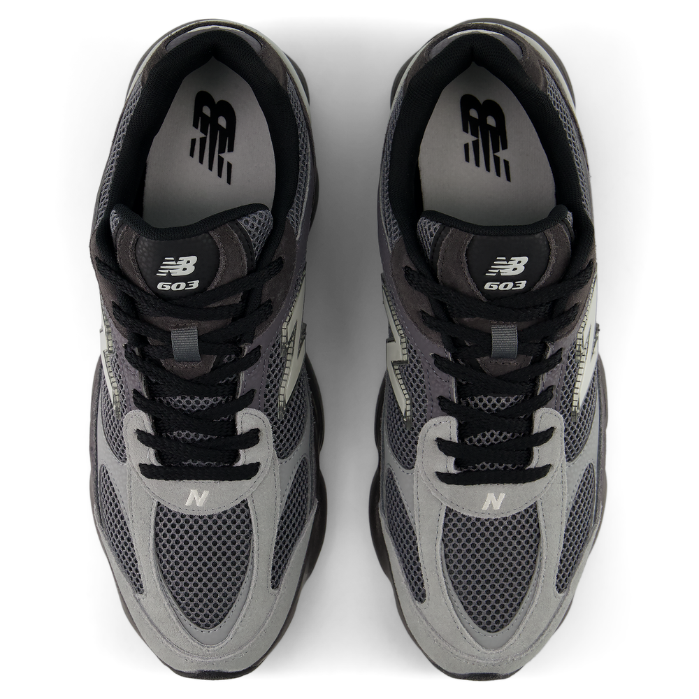 Pánské boty New Balance M6032DK – šedé