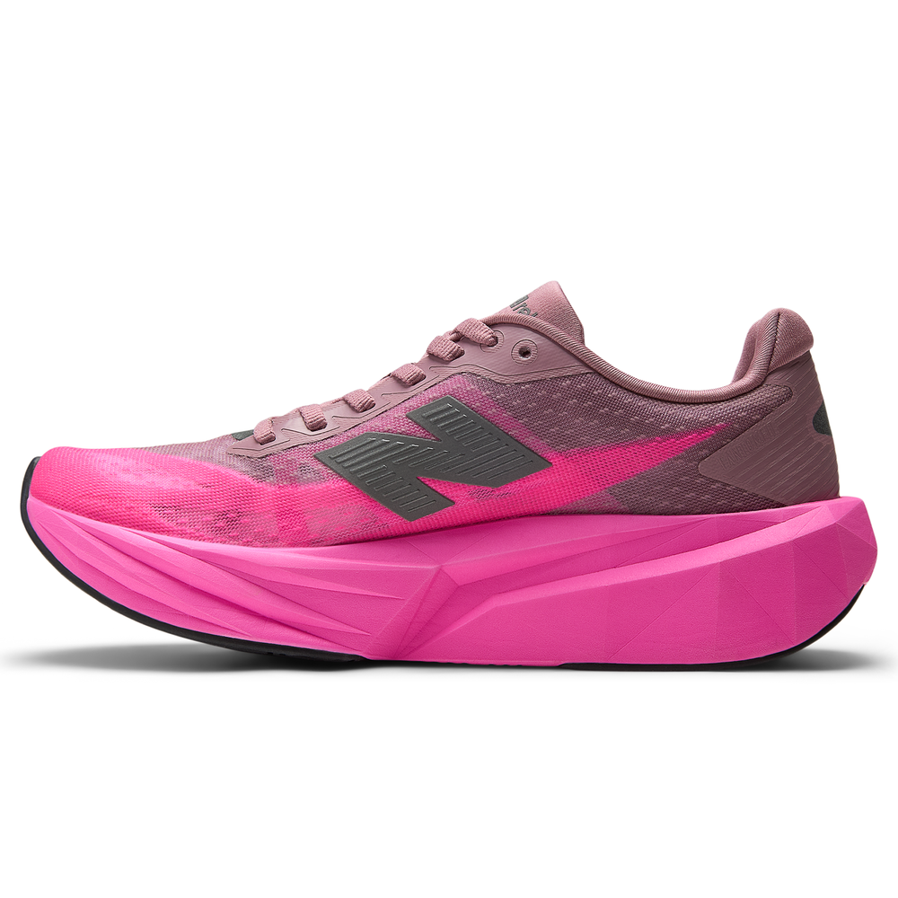 Dámské boty New Balance FuelCell Rebel v5 WFCX70N – růžové