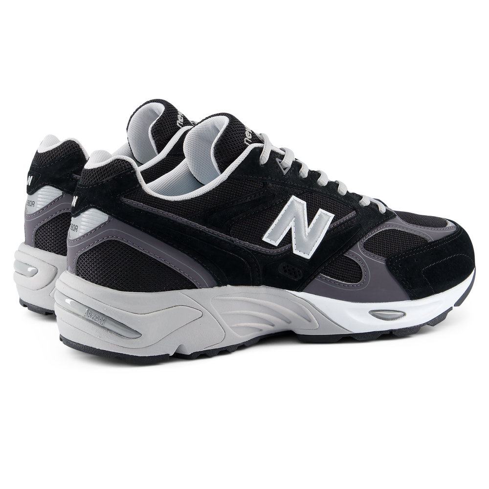 Pánské boty New Balance U880R8EU – černé