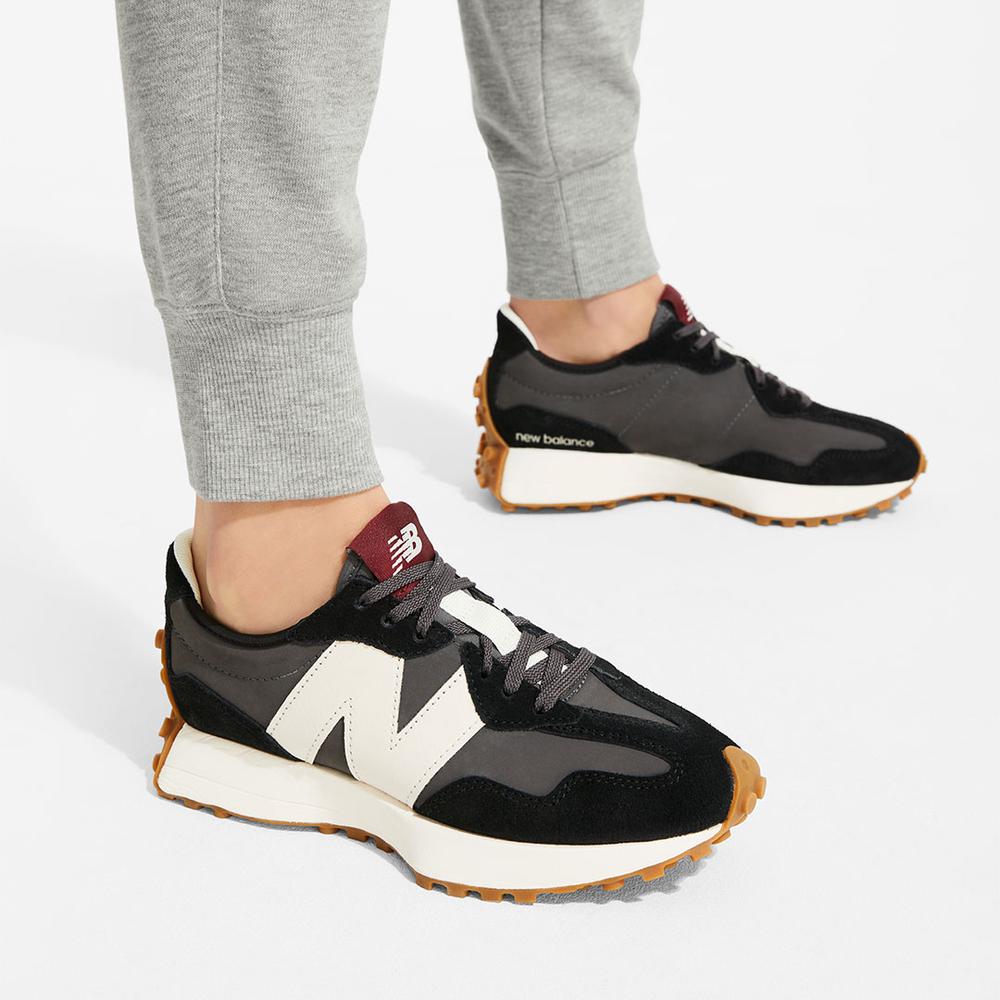 Dámské boty New Balance WS327KC – černé