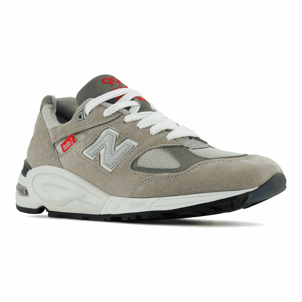 New Balance M990VS2