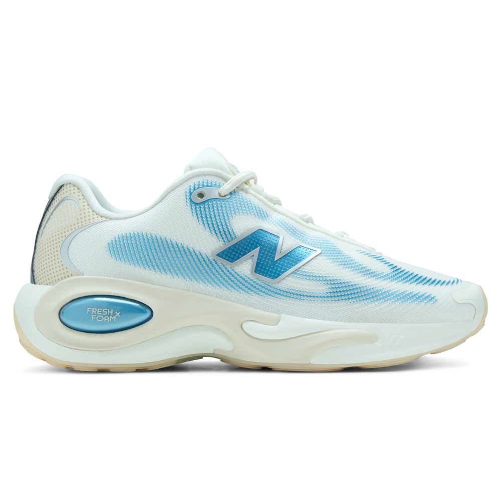 Dámské boty New Balance AC Runner WACR15HW – béžové
