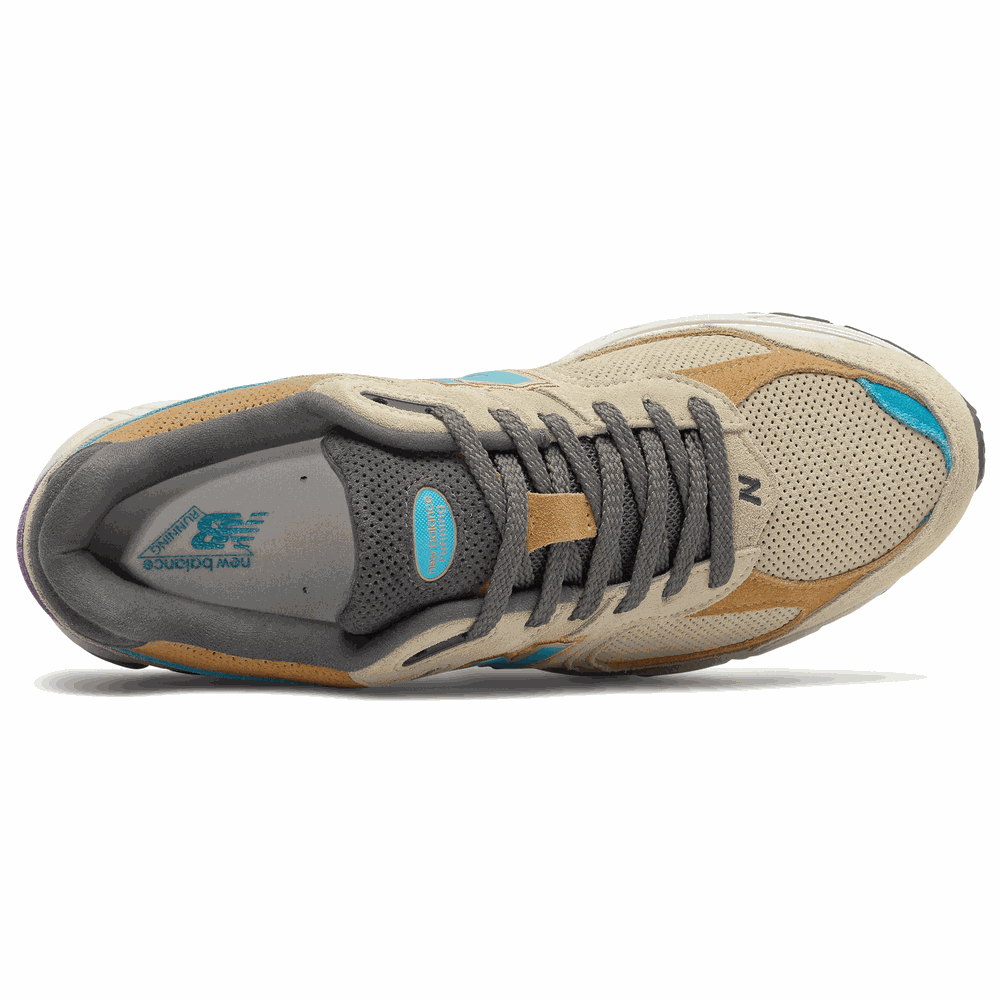 Boty New Balance M2002RWA – hnědý