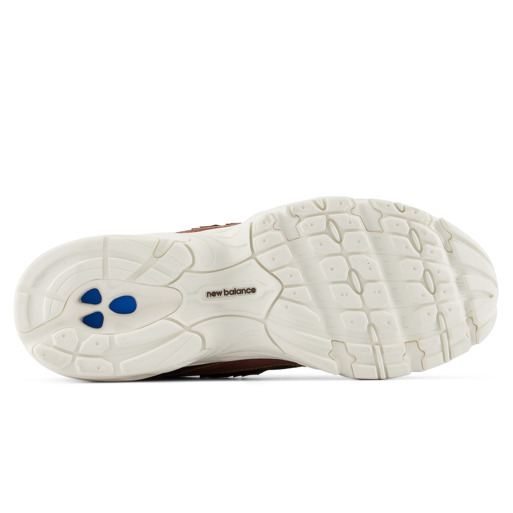 Unisex boty New Balance U7407IK – hnědý