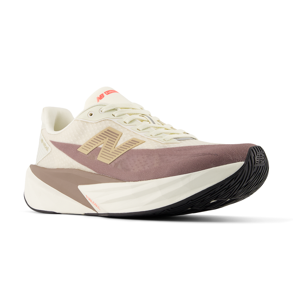 Dámské boty New Balance FuelCell Rebel v5 WFCXLJ5 – béžové