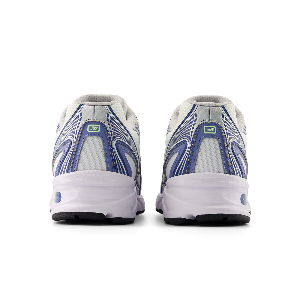 Unisex boty New Balance U7405K9 – bílé