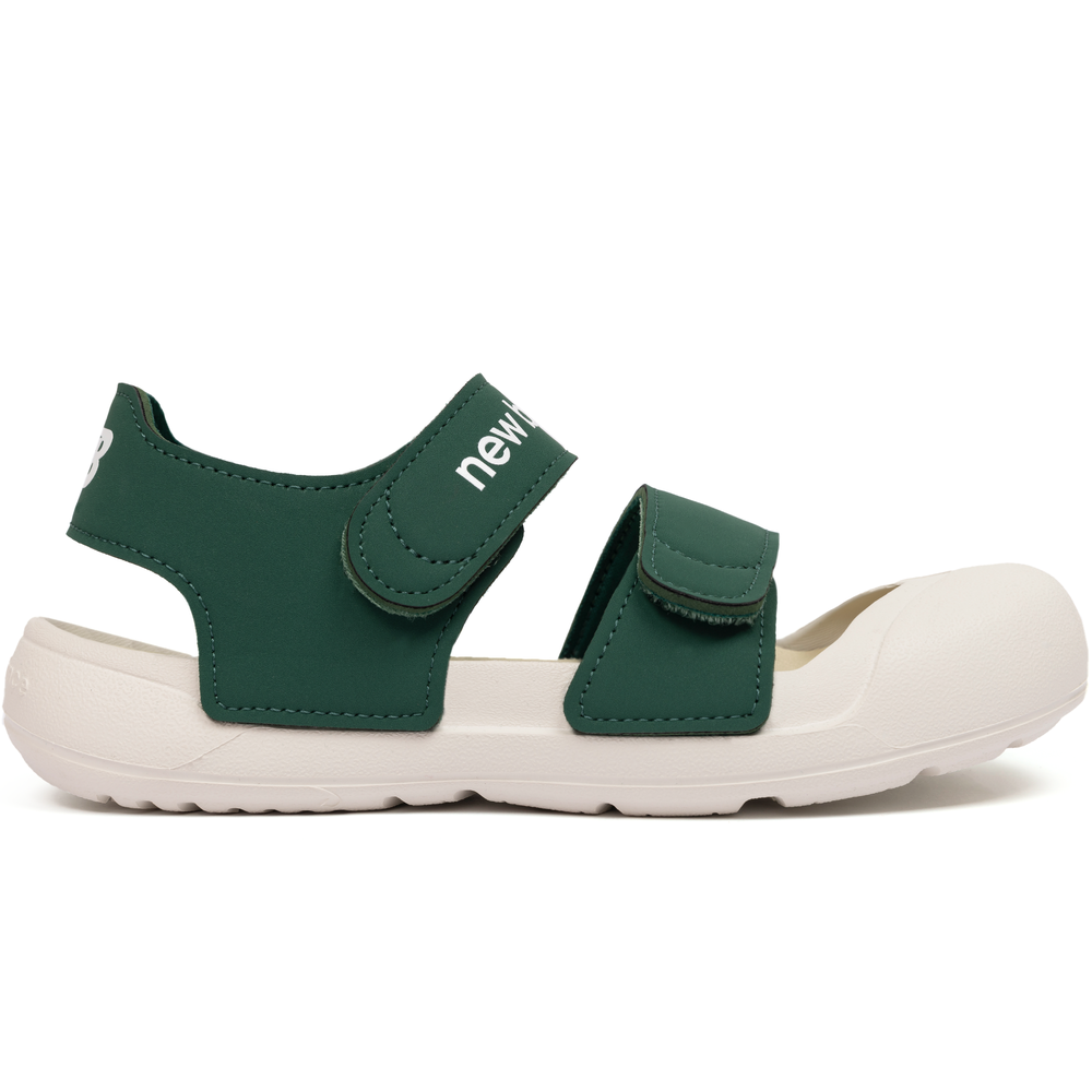 Dětské sandály New Balance SYA809T3 – zelené
