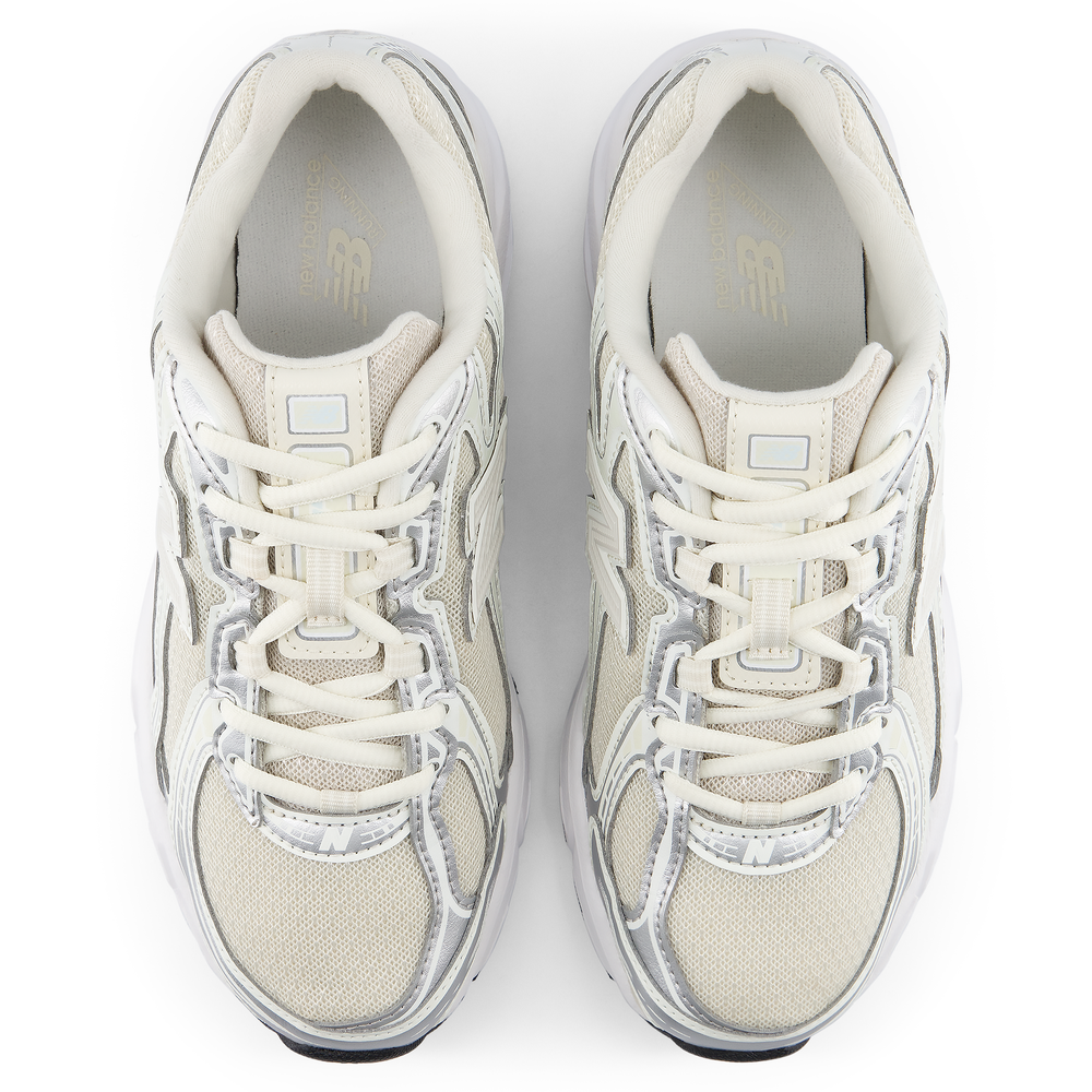 Dětské boty New Balance G7402A3 – béžové