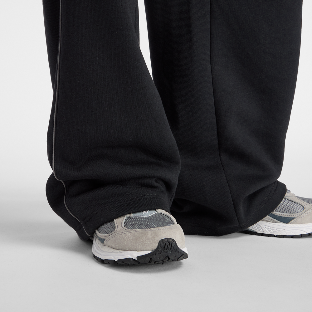 Pánské kalhoty New Balance MB61M77EBK – černé
