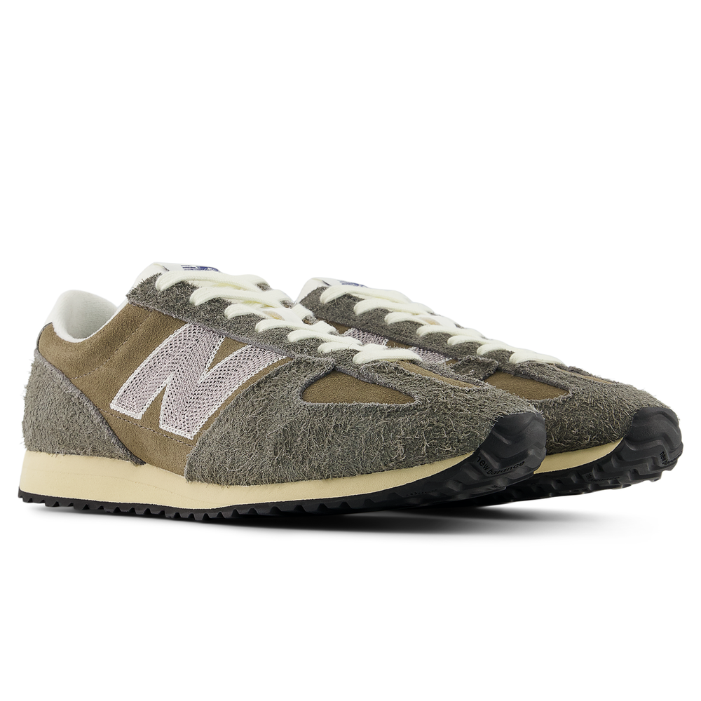 Unisex boty New Balance U4717CF – hnědý