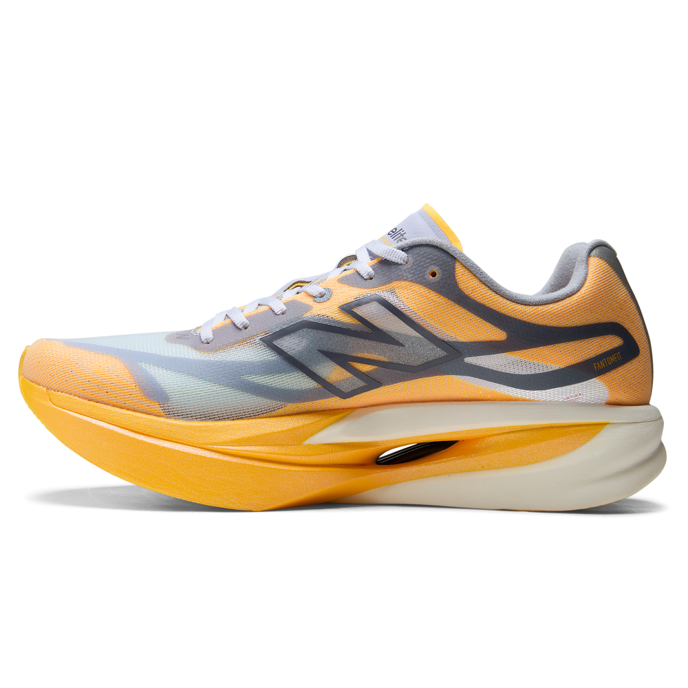 Boty na běhání New Balance Infinion SC Elite V6 MRCEL8DM – oranžová
