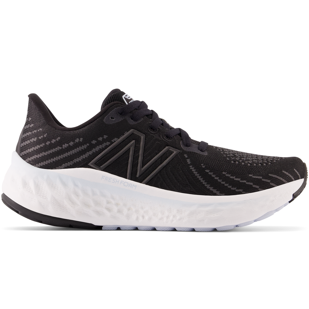 Boty New Balance Fresh Foam Vongo v5 WVNGOBS5 – černé