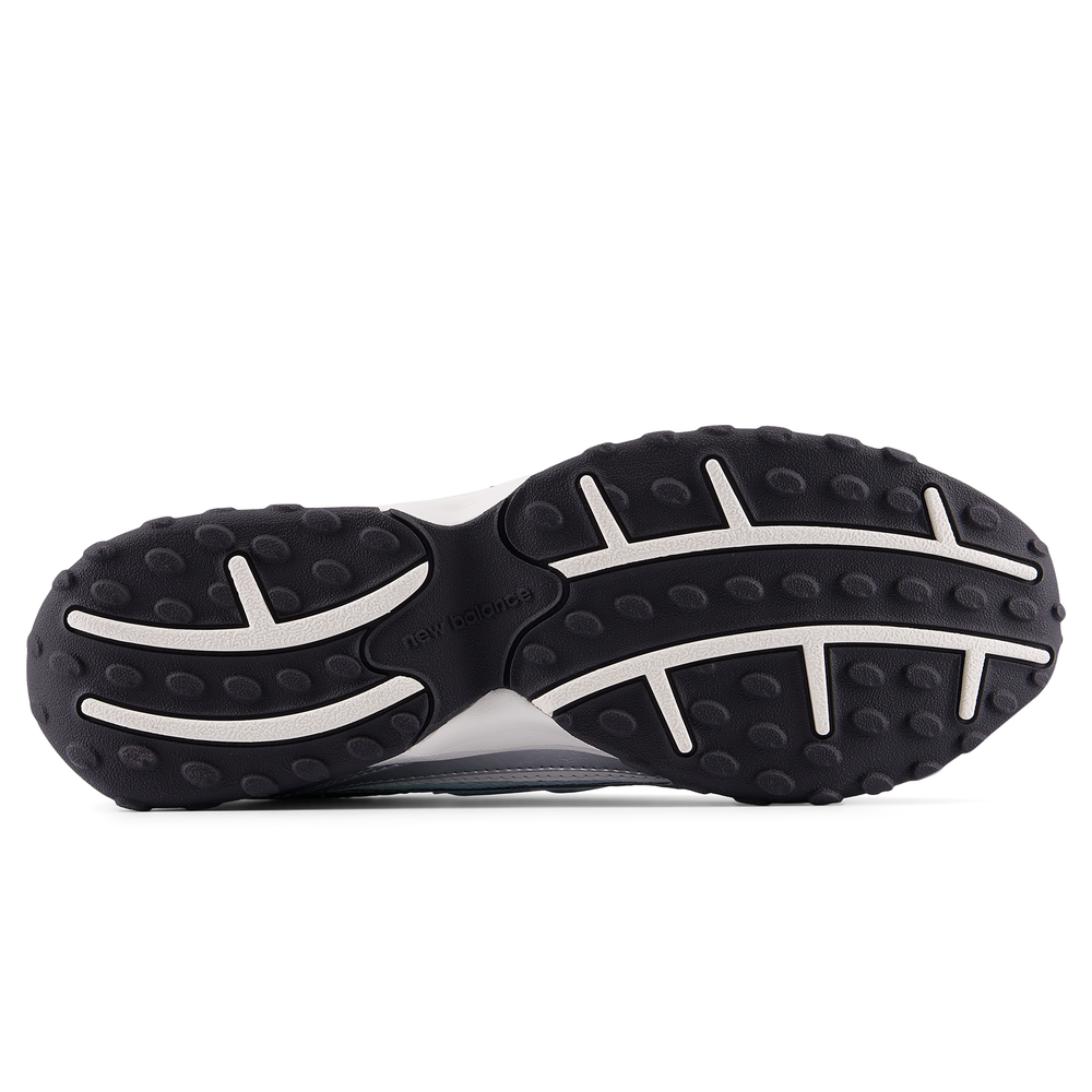 Unisex boty New Balance U204L7A8 – stříbrný