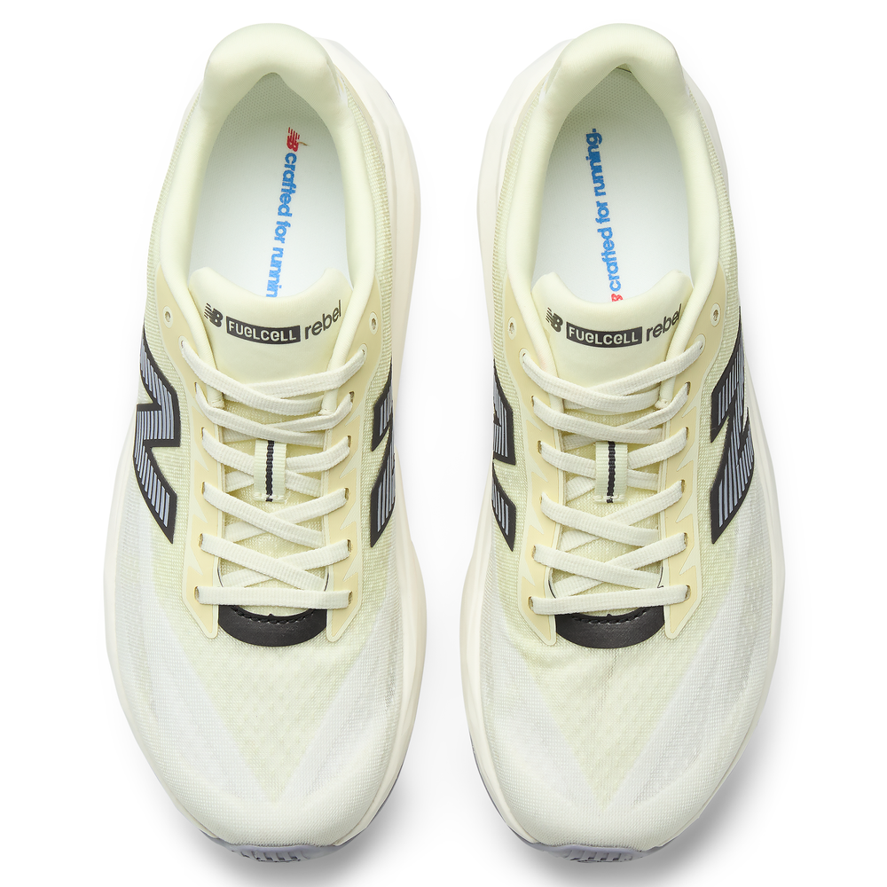 Pánské boty New Balance FuelCell Rebel v5 MFCX8QY – žluté