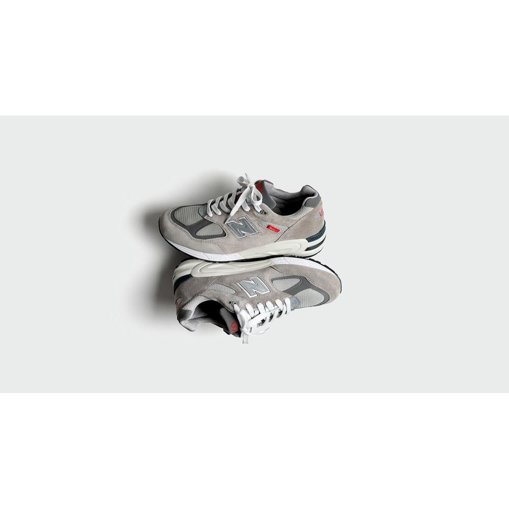 New Balance M990VS2