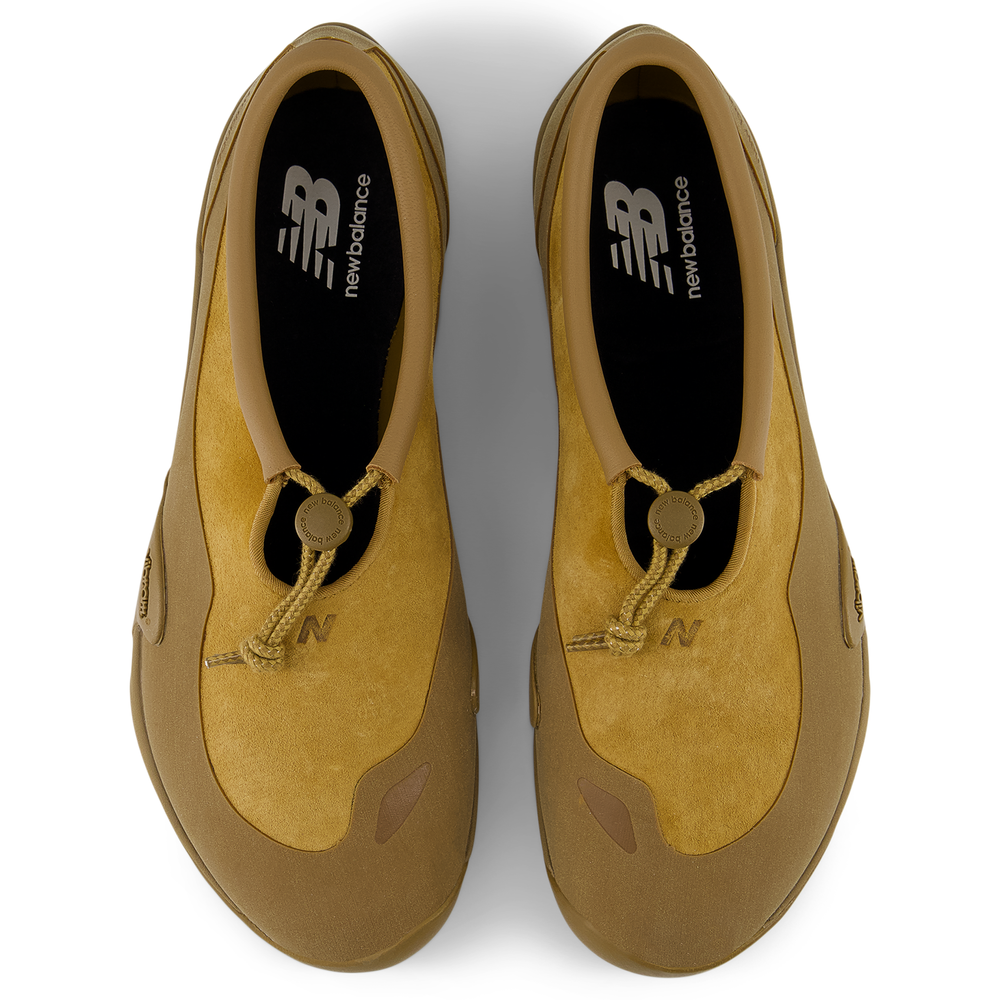 Unisex boty New Balance Minimus MT10T9CZ – hnědý