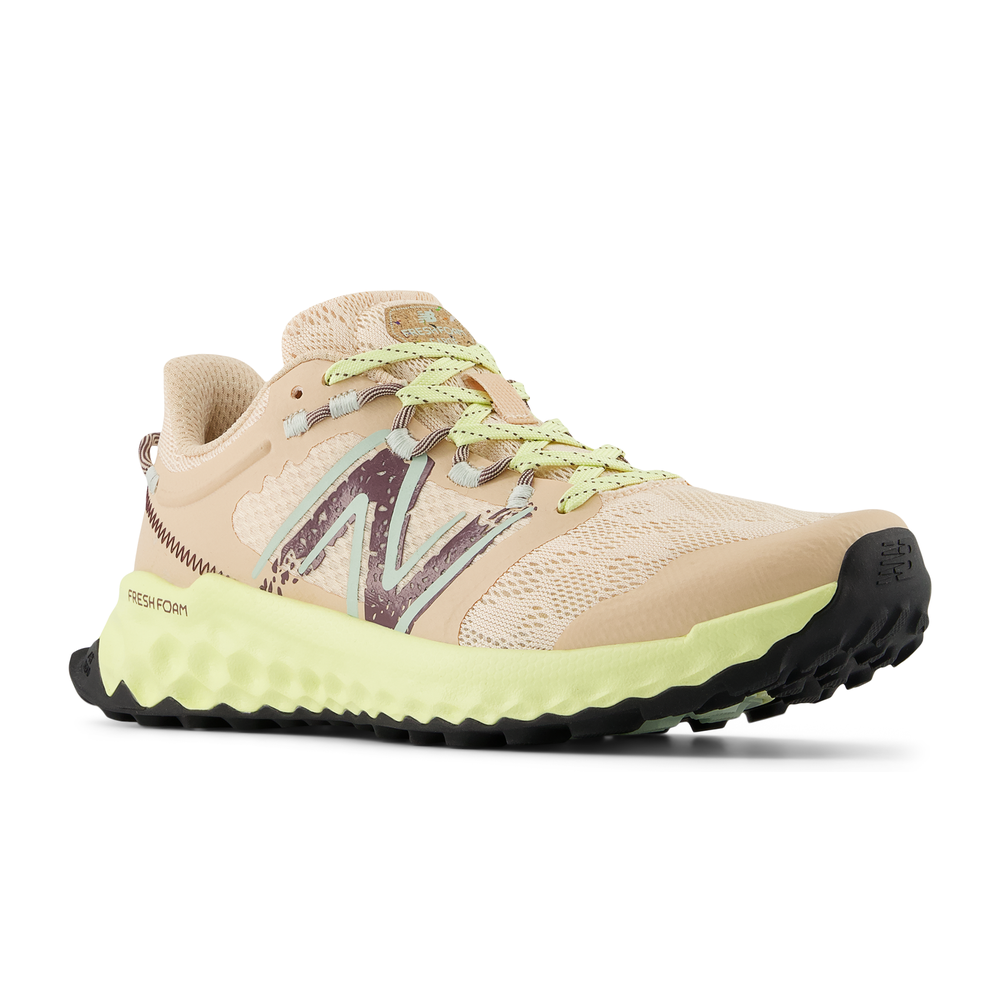 Dámské boty New Balance Fresh Foam Garoé WTGARORP –  béžové