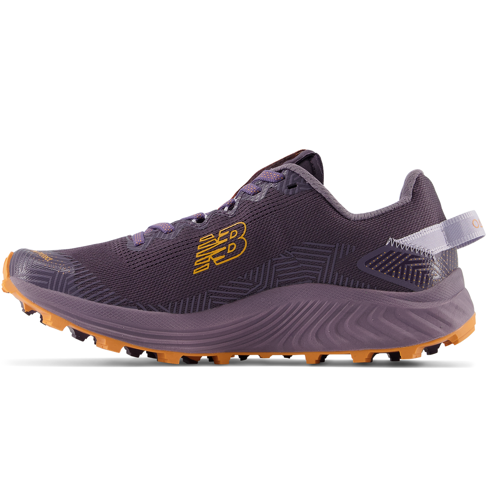 Dámské boty New Balance FuelCell Summit Unknown v4 WTUNKNL4 – fialové