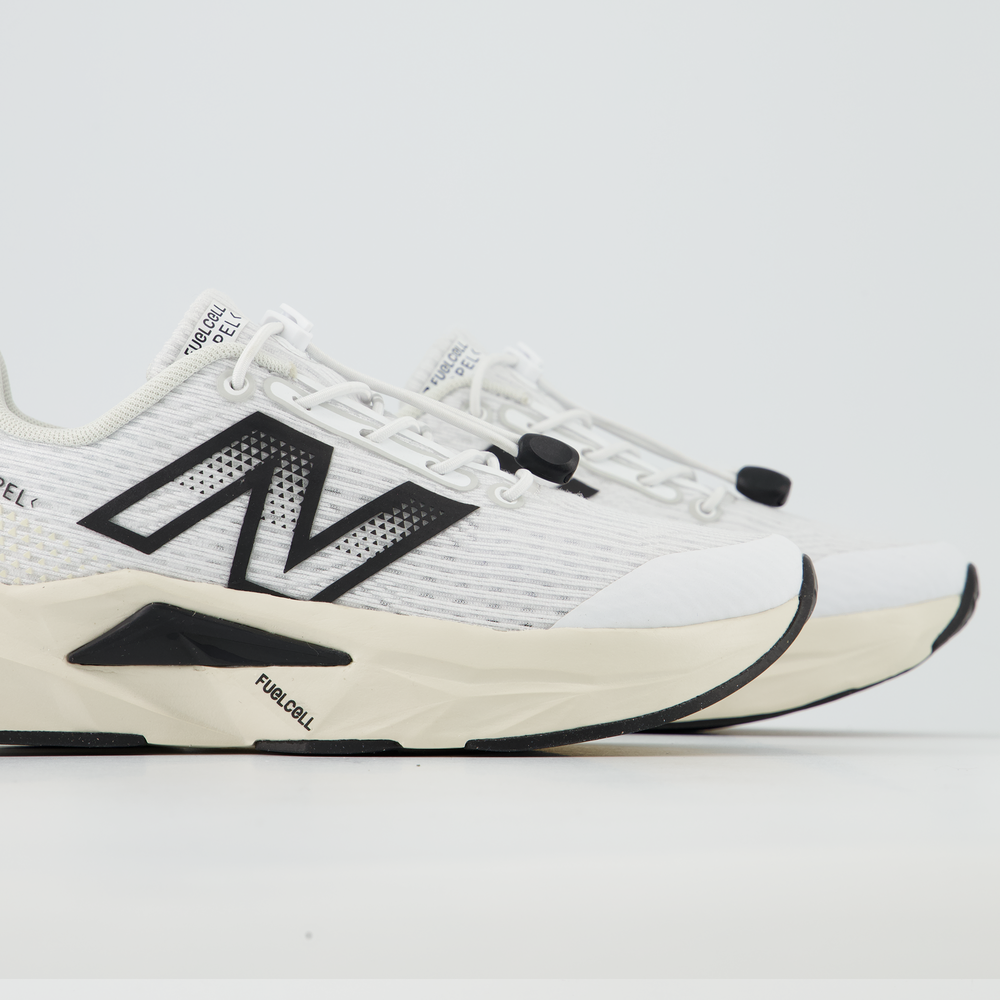 Dětské boty New Balance FuelCell Propel v5 PAFCPRC5 – bílé
