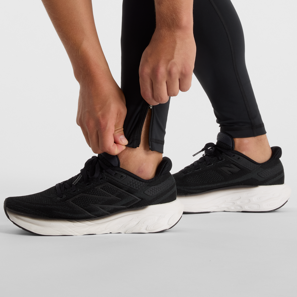 Pánské kalhoty New Balance MP51237BK – černé